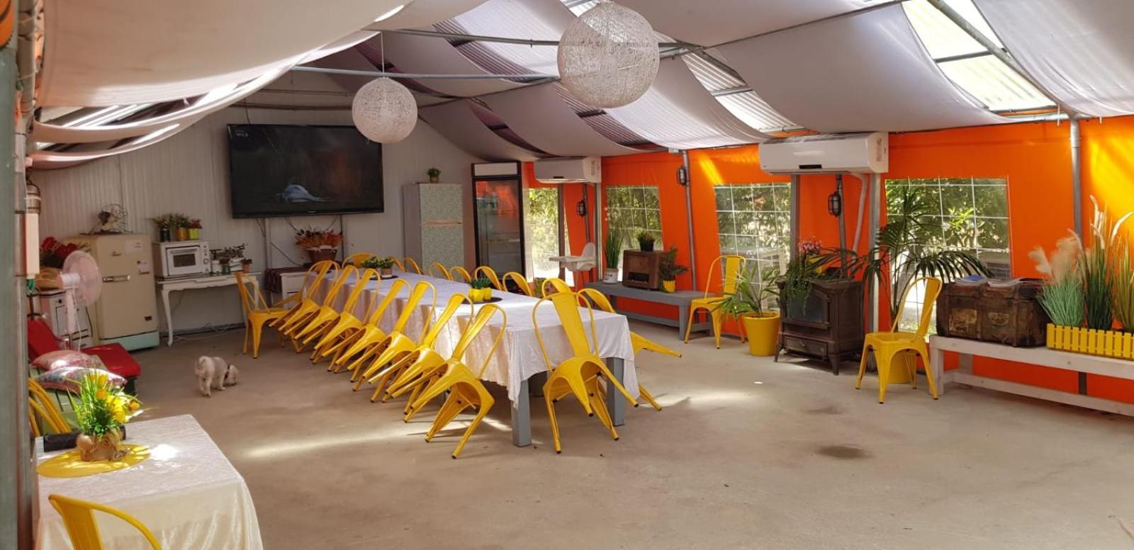 Hotel ביקתפוז וקלמנטינה- מתחם בקתות וסוויטות עם ג'קוזי פרטי ובריכה משותפת Liman Zewnętrze zdjęcie