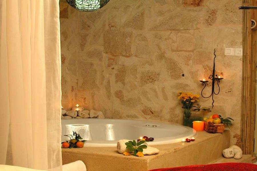 Hotel ביקתפוז וקלמנטינה- מתחם בקתות וסוויטות עם ג'קוזי פרטי ובריכה משותפת Liman Zewnętrze zdjęcie